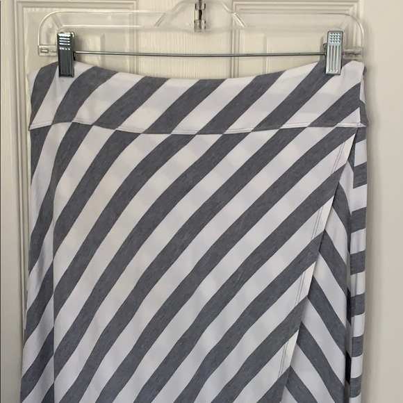 Athleta Faux Wrap Midi Skirt Striped - Picture 3 of 8